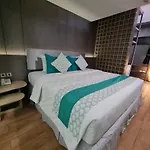 Bedrock Hotel Kuta