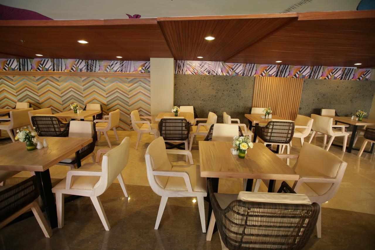 Hotel Bedrock Hotel Kuta