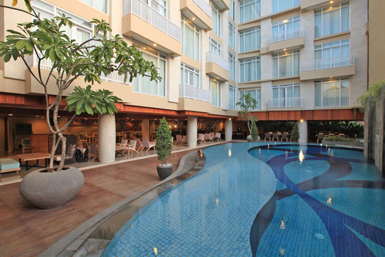 Bedrock Hotel Kuta 4*