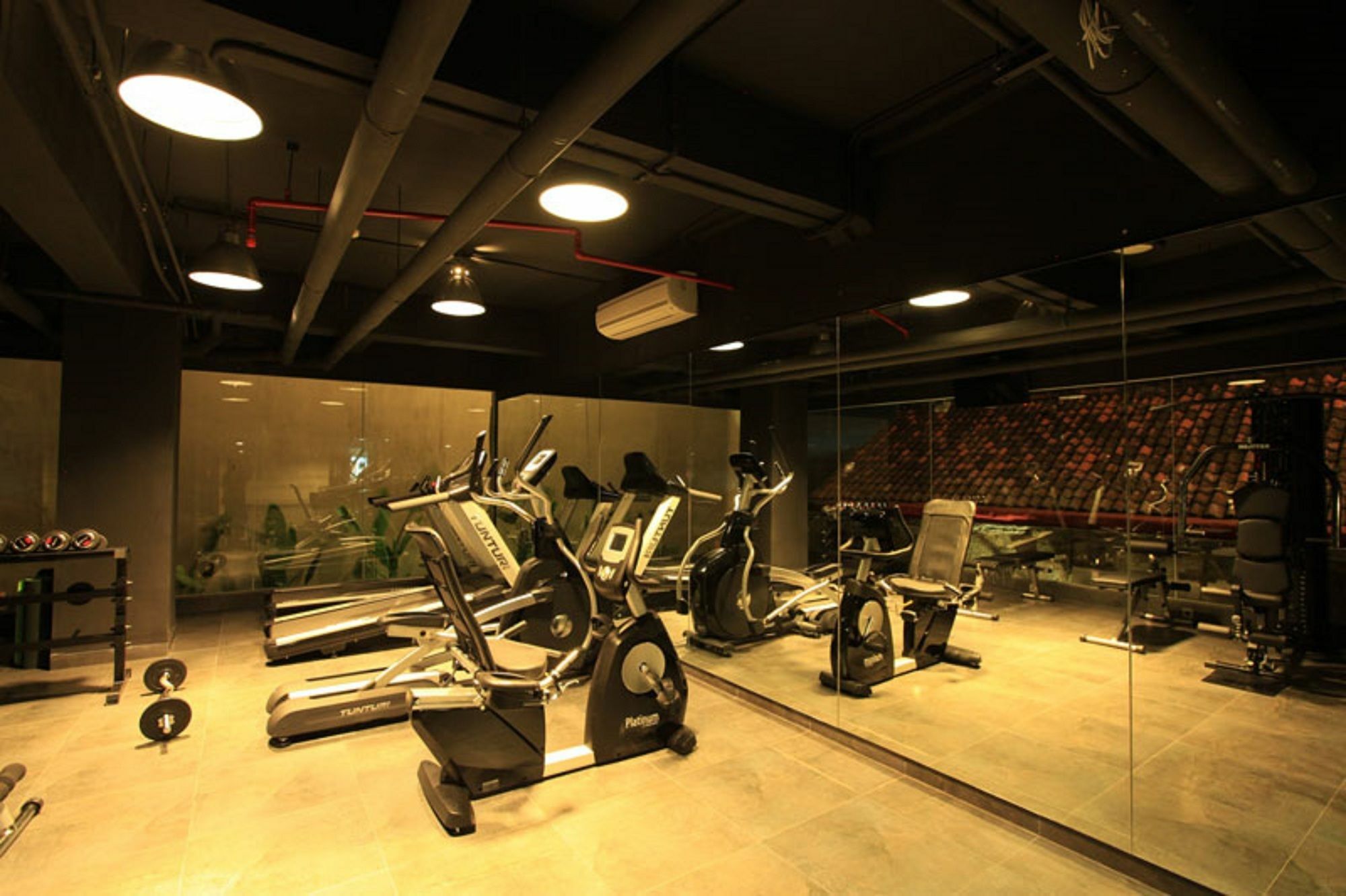 Bedrock Hotel Kuta 4* Kuta (Bali)